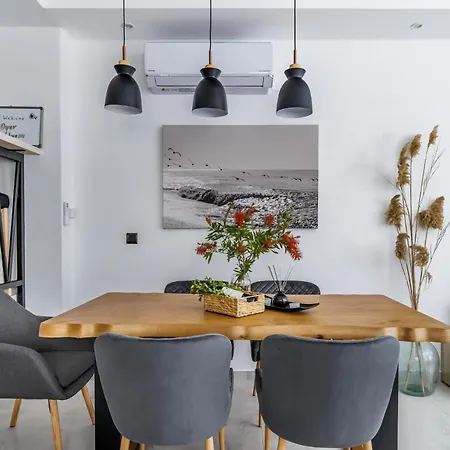 Onar House بيت للعطل سكوبيلوس تاون