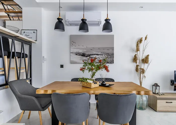 Onar House بيت للعطل سكوبيلوس تاون