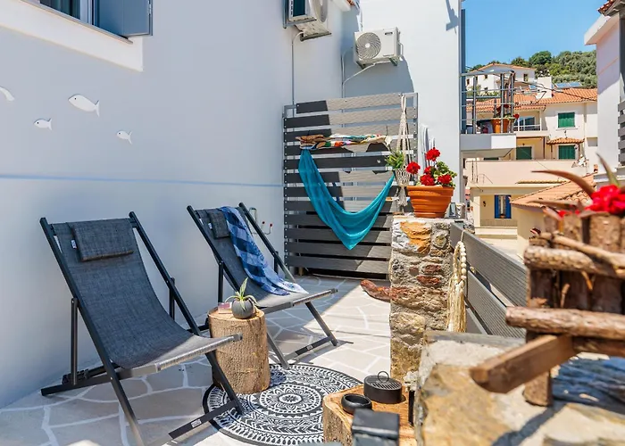 Onar House * سكوبيلوس تاون